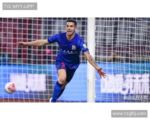 96年AC米兰与申花的经典对决回顾与精彩瞬间分析